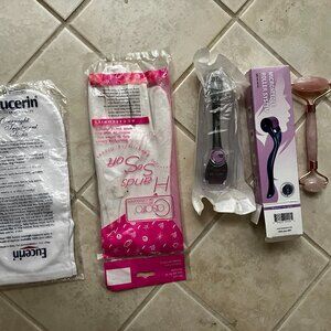 Self-care kit; micro-needling tool, face roller, night treatment socks & gloves